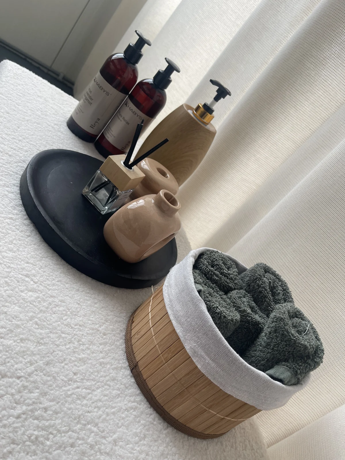 Massage oliën en sfeer bij Masseur Joost Hoofddorp